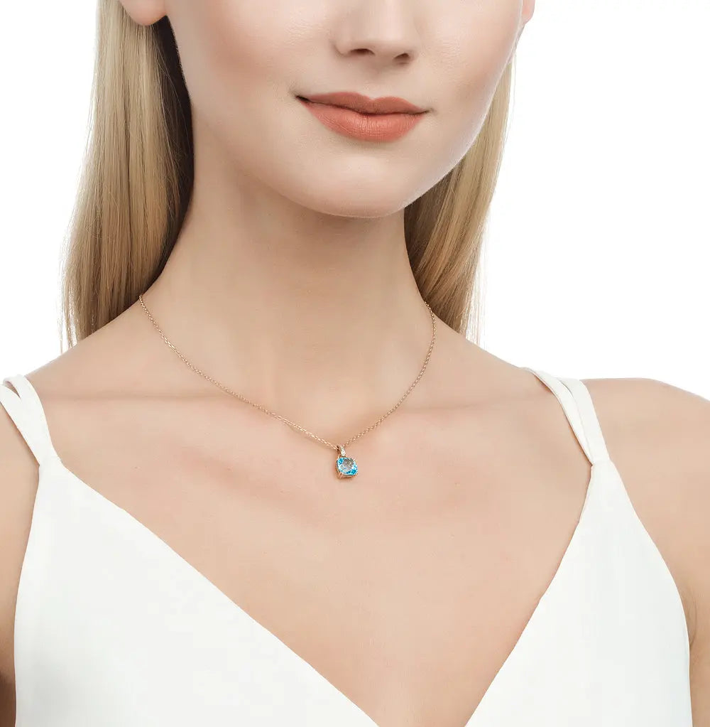 Yellow Gold Cushion pendant necklace with topaz and diamonds - cushionblue