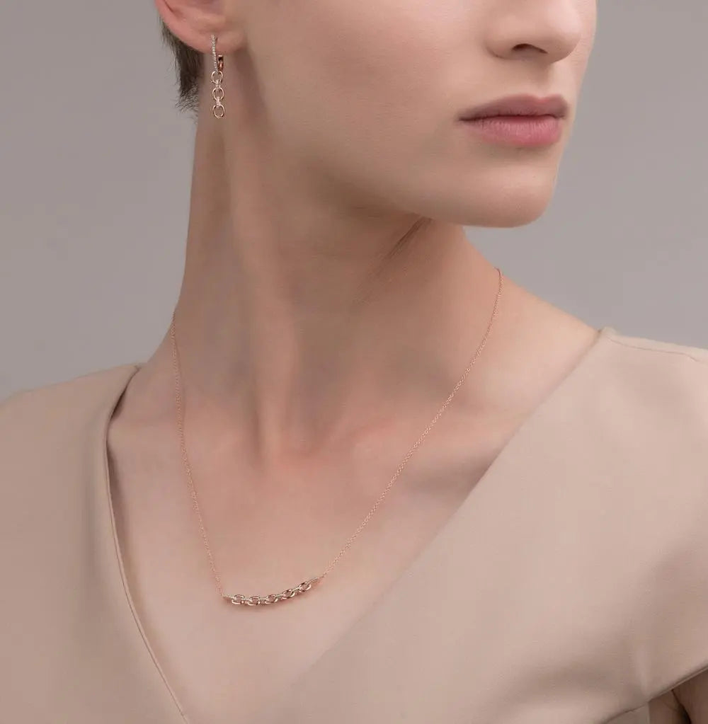 Rose Gold Chain Design necklace with diamonds - cushionblue