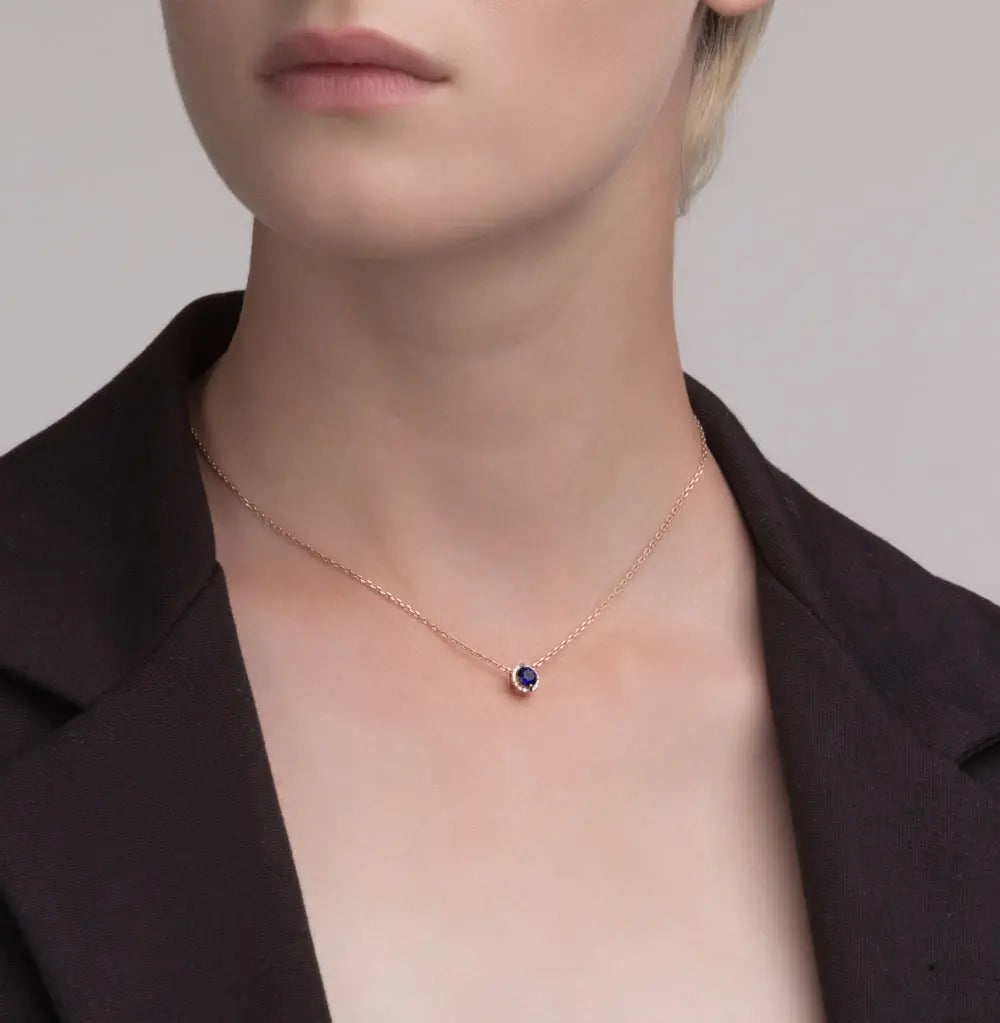 Rose Gold Round pendant necklace with sapphires and diamonds - cushionblue