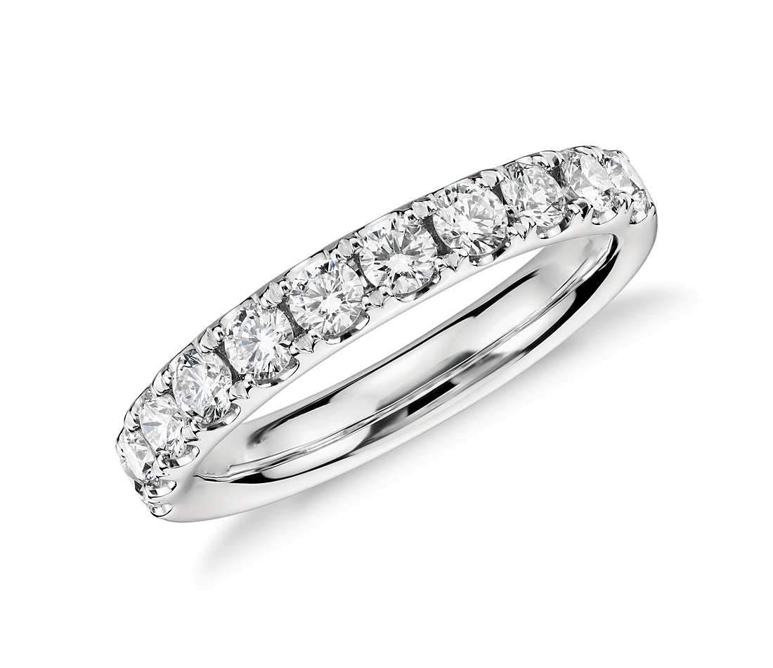 Riviera pavé deals diamond ring