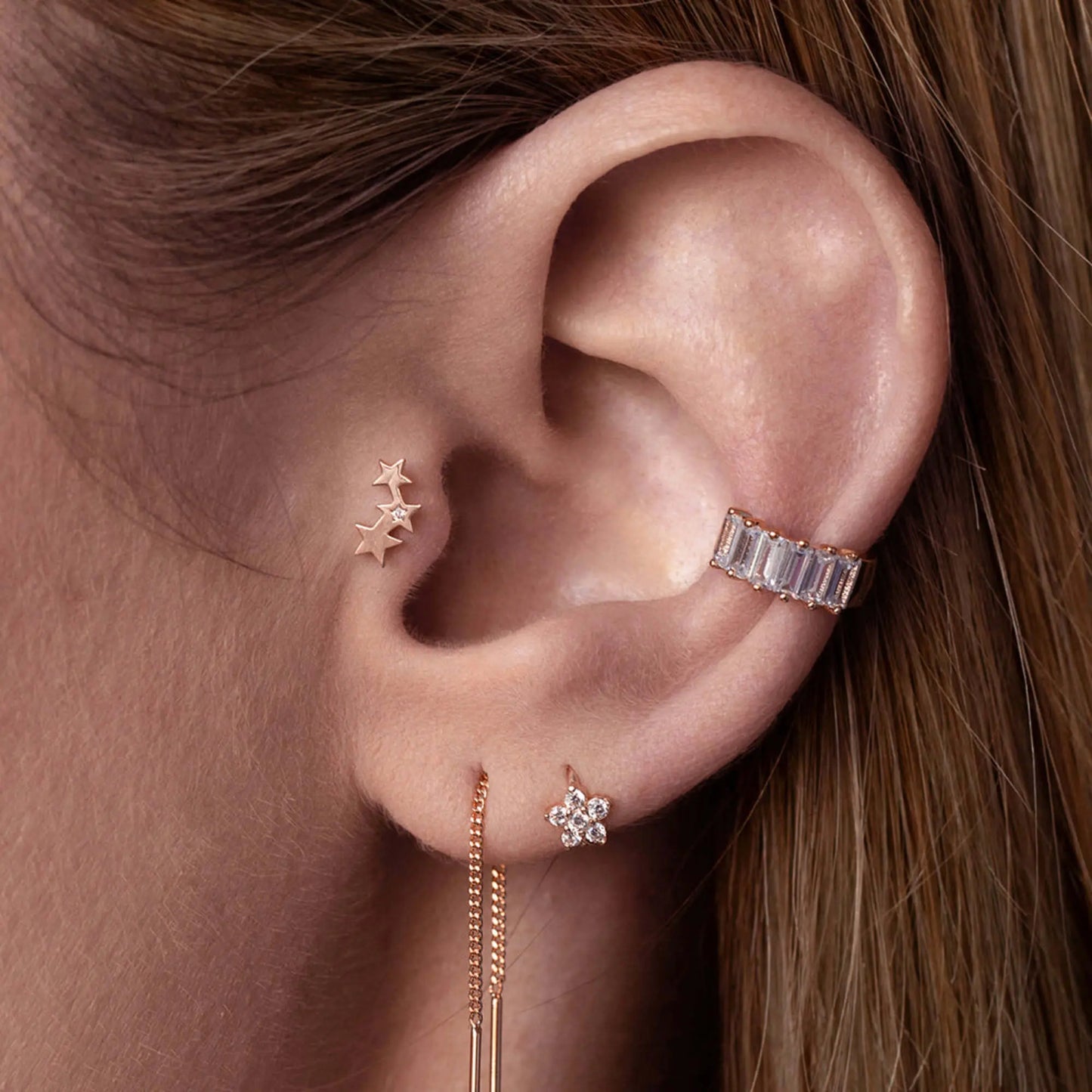 Baguette Diamond Ear Cuff Cushionblue