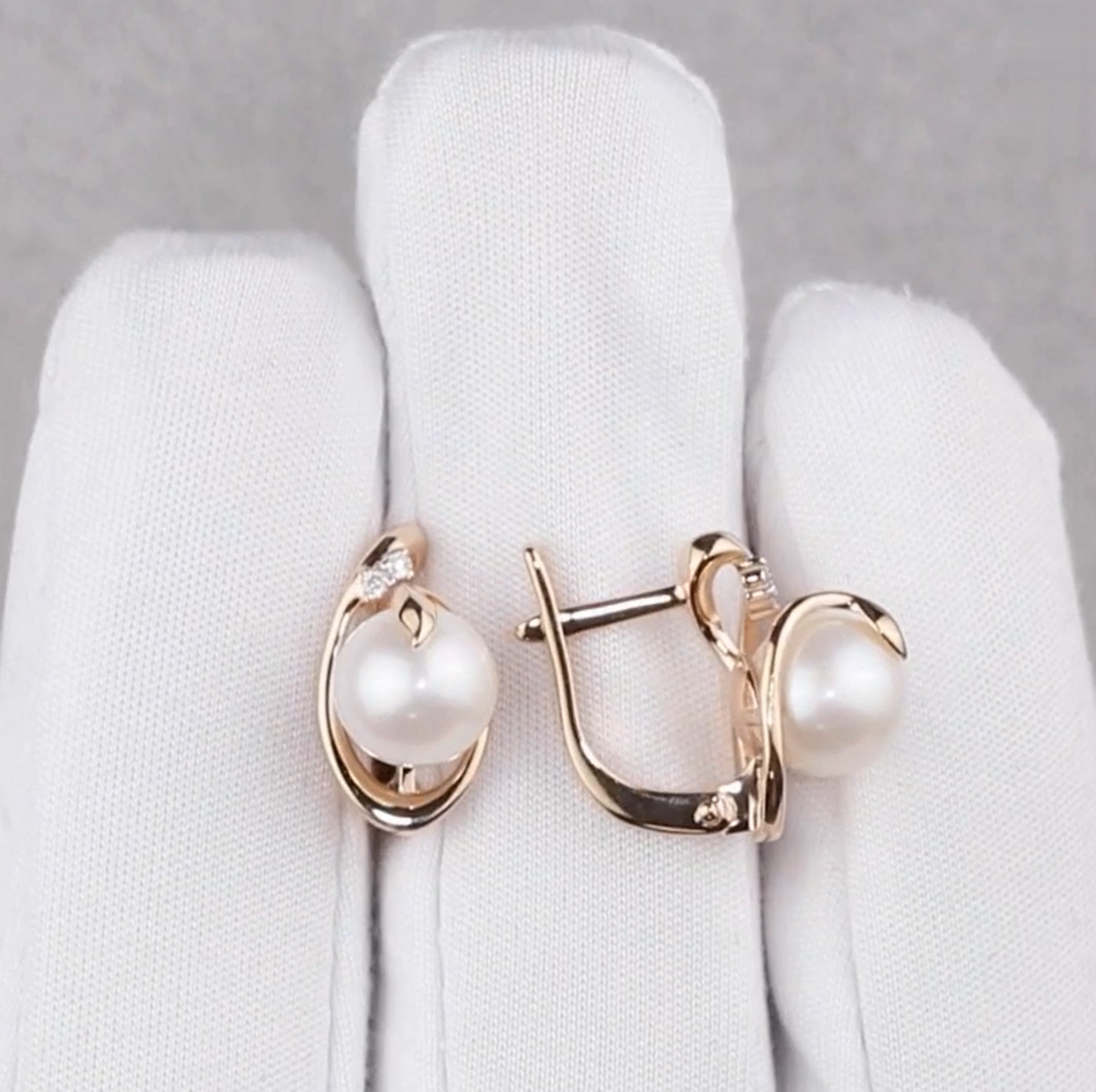14K Solid Gold Hoop Earrings, Diamond (0.04ct) Pearl Huggies Hoop. Cushionblue
