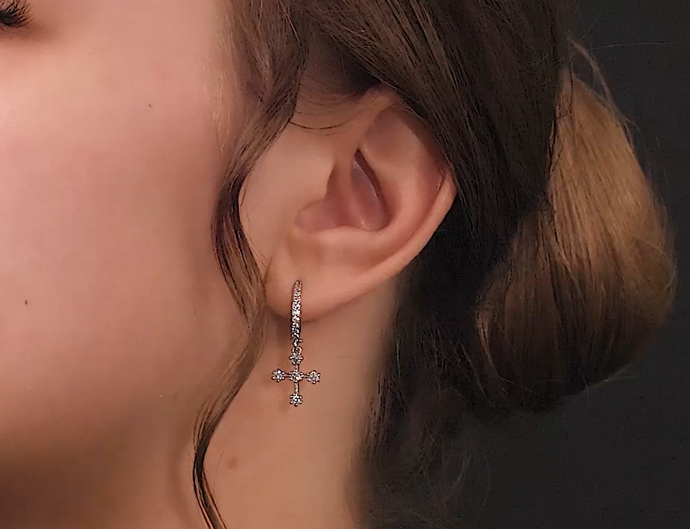 14K Gold Daith Piercing Ring | Clicker Hoop for Septum, Conch, Cartilage, Tragus, Nose | Mother’s Day Gift for Her. Cushionblue