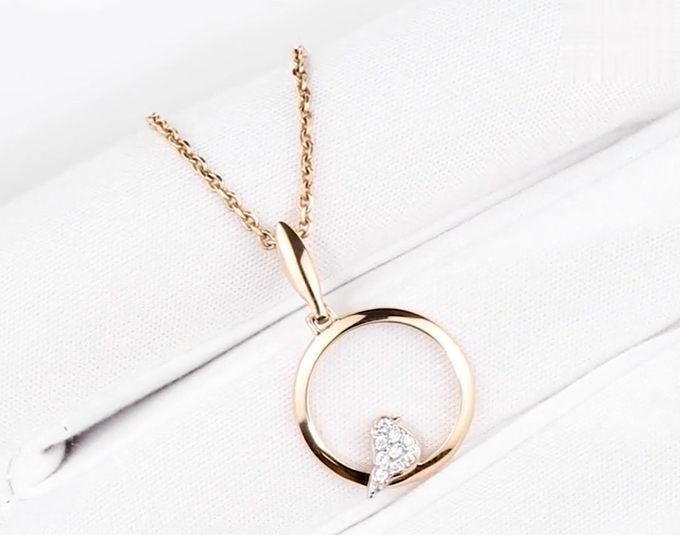 14K Gold Diamond Swallow Necklace | Open Circle Bird Pendant  | Round Gold Pendant Necklace | Bird Jewelry Gift for Friends | Stylish Gold Necklace. Cushionblue
