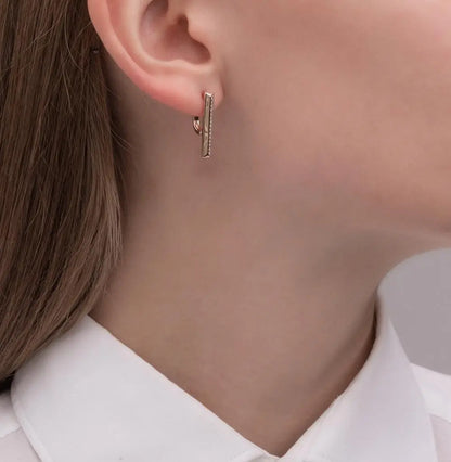 Rose Gold Latch back earrings with diamond(0.08 ct) - cushionblue
