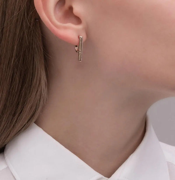 Rose Gold Latch back earrings with diamond(0.08 ct) - cushionblue