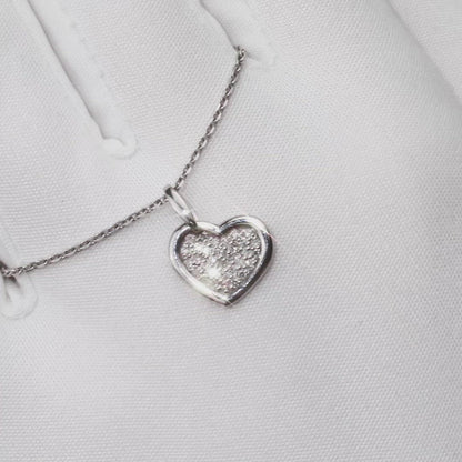 White Gold Heart pendant necklace with diamonds