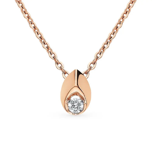Diamond With Rose Gold Round pendant necklace - cushionblue