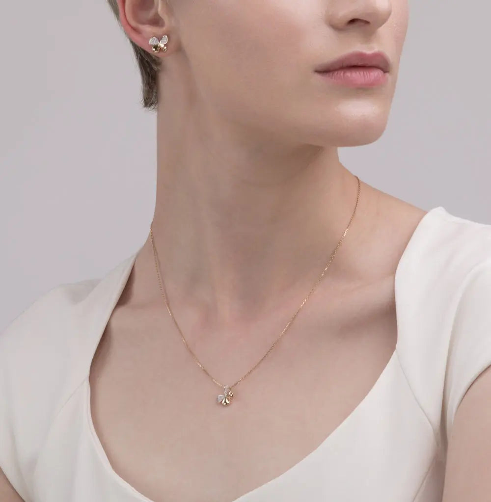 Yellow Gold Butterfly pendant necklace with diamonds - cushionblue