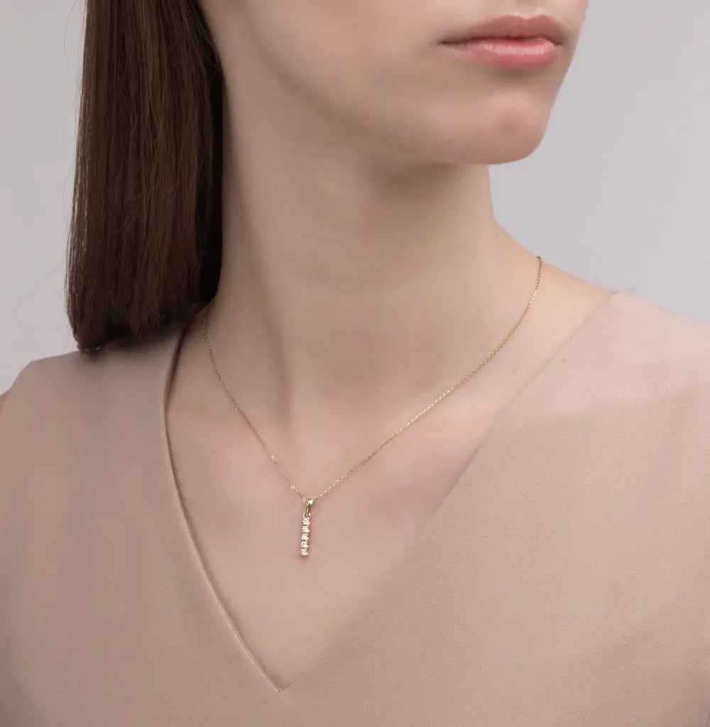 Yellow Gold Stick pendant necklace with diamonds - cushionblue