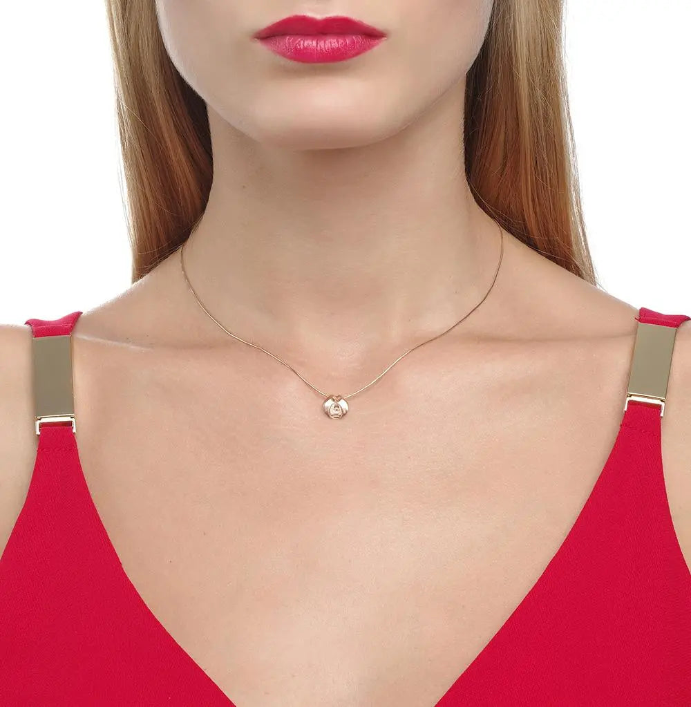 Rose Gold and White Gold pendant necklace with diamond - cushionblue
