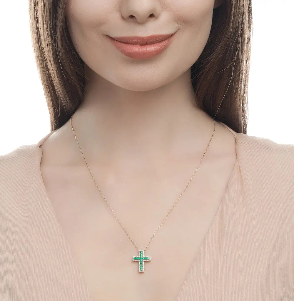 Rose Gold pendant necklace with emeralds and diamonds - cushionblue