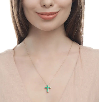 Rose Gold pendant necklace with emeralds and diamonds - cushionblue