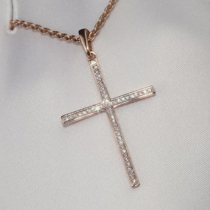 Diamond with Simple Rose Gold Cross pendant necklace