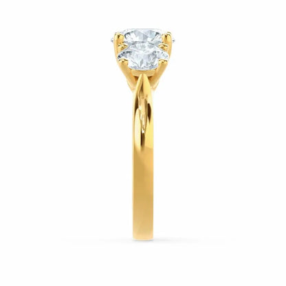 Round Brilliant Cut 3 Stone Set Yellow Gold Trilogy Ring - cushionblue