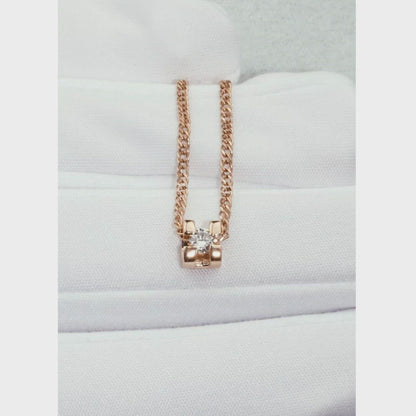 Rose Gold pendant necklace with Round diamond
