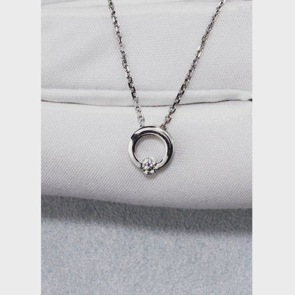 Round White Gold pendant necklace with diamond